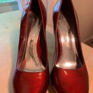 BCBG red pumps